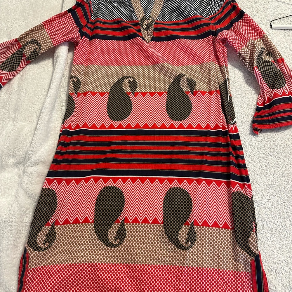 Stylish Red and Black Patterned Dress